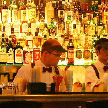 Отель 4 Руст